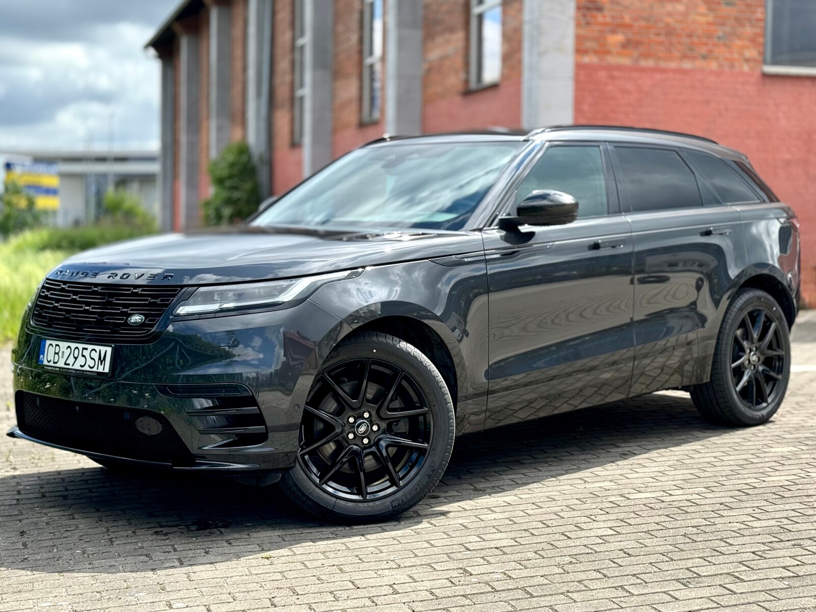 Range Rover Velar MY26 3.0D I6 300 PS AWD Auto Dynamic SE