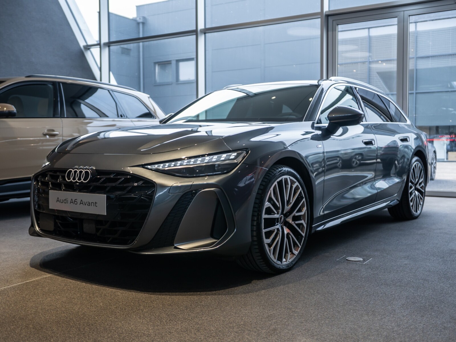 Audi A6 Avant