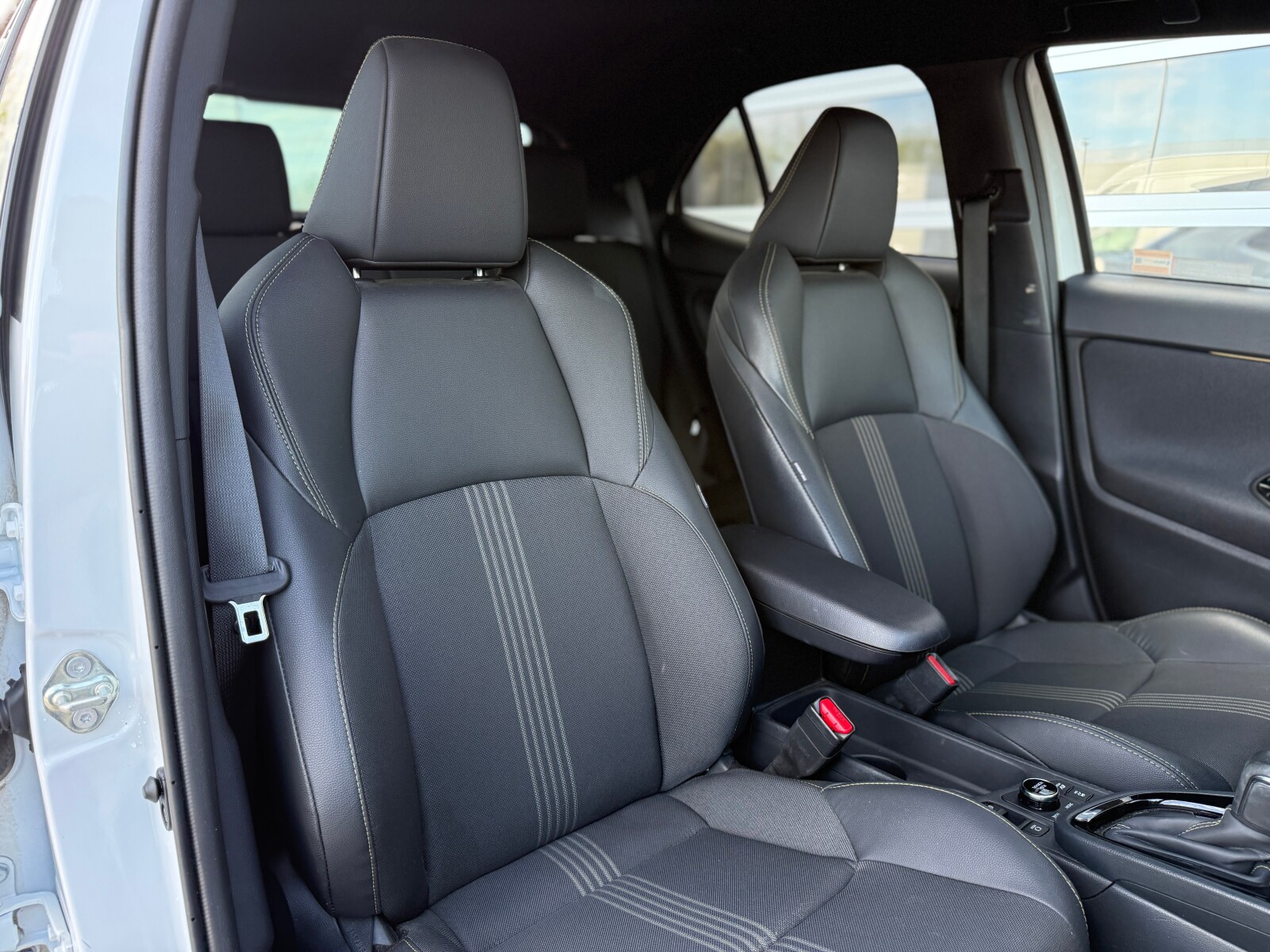 Toyota Yaris Cross - zdjęcie 19