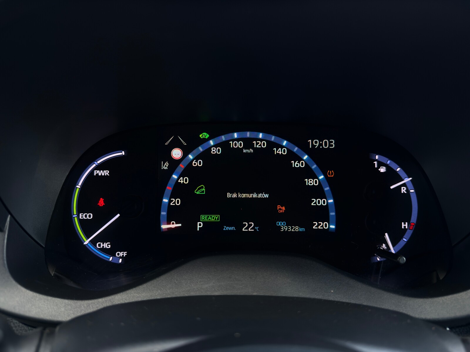 Toyota Yaris Cross - zdjęcie 25