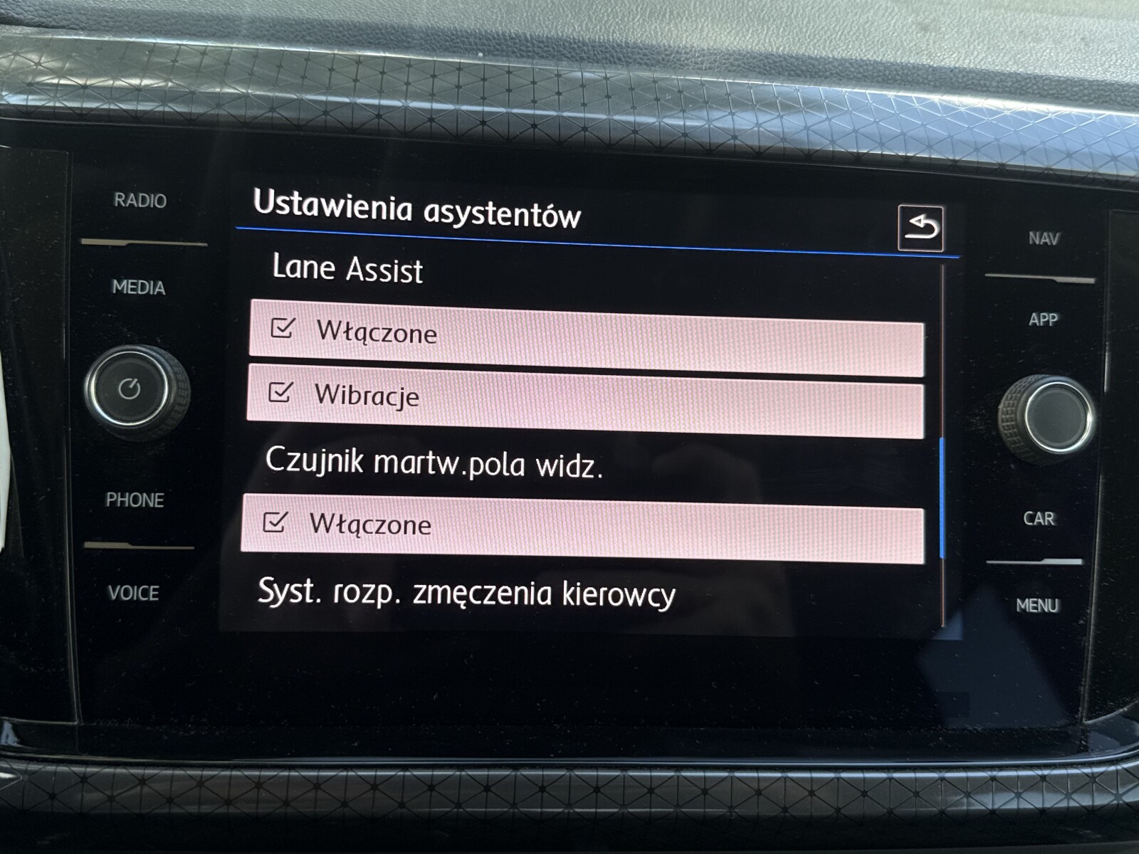 Volkswagen T-Cross - zdjęcie 21