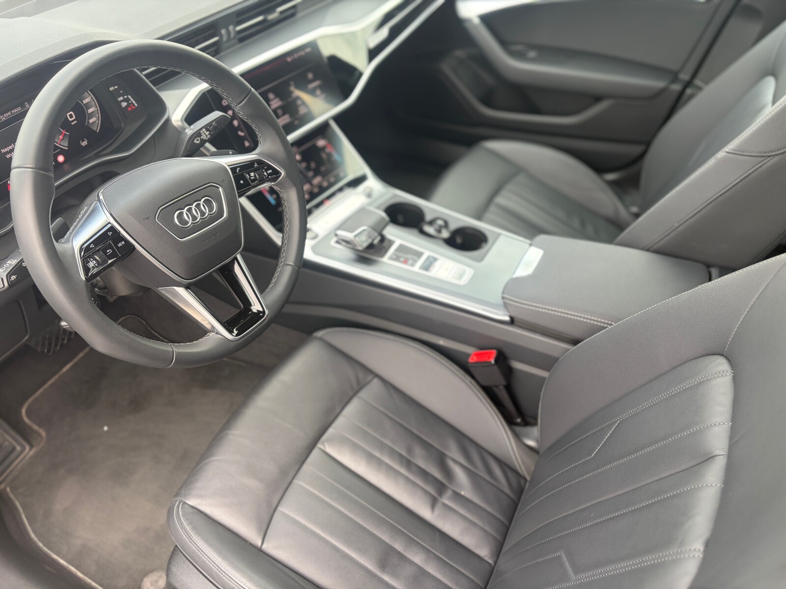 Audi A6 Limousine - zdjęcie 14