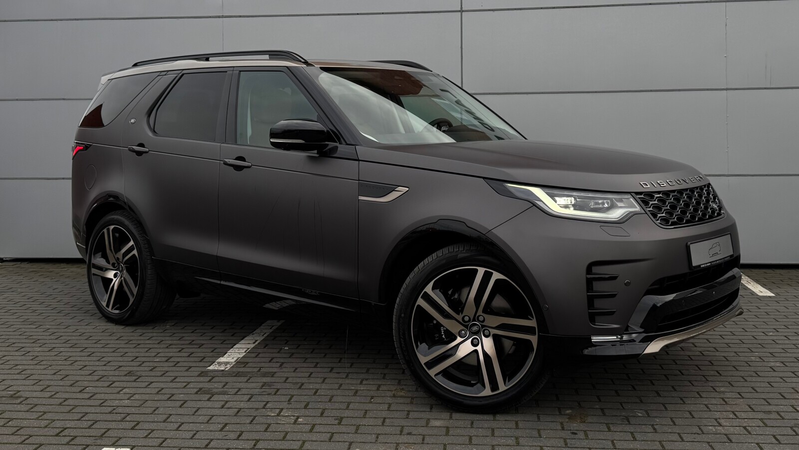 Discovery Tempest 3.0 Litry 6-cylindrowy 350 KM Diesel (Automatic) AWD
