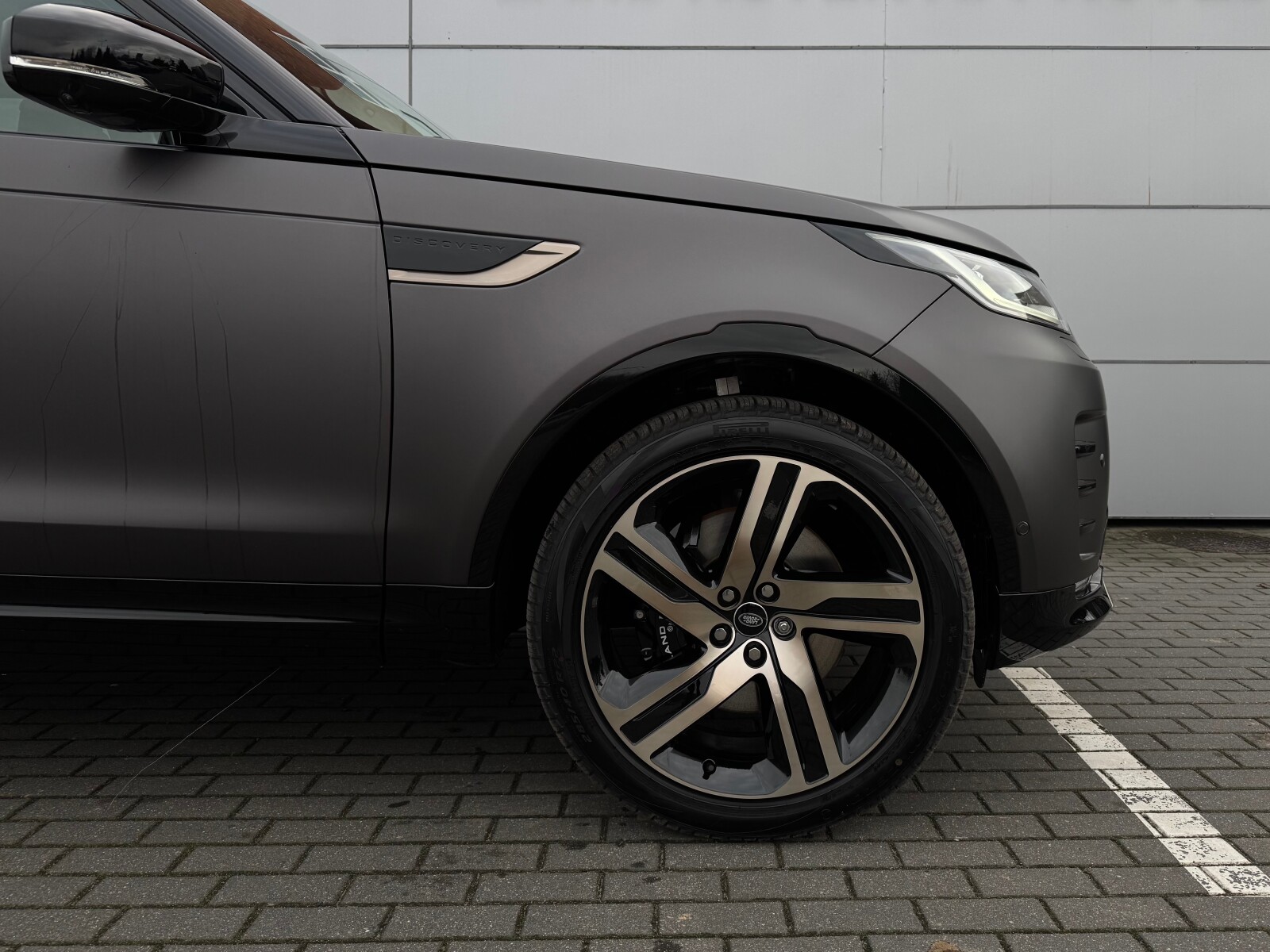 Land Rover Discovery - zdjęcie 4