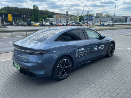 Demo Dostępne Od Ręki / Stan BDB / Niski Przebieg