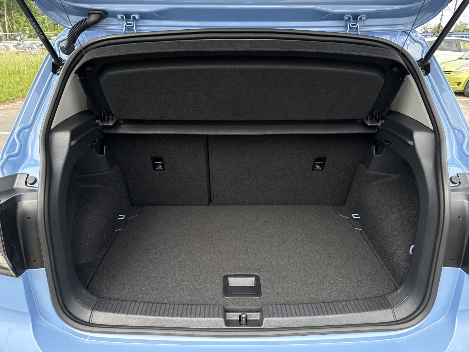 Volkswagen T-Cross - zdjęcie 35