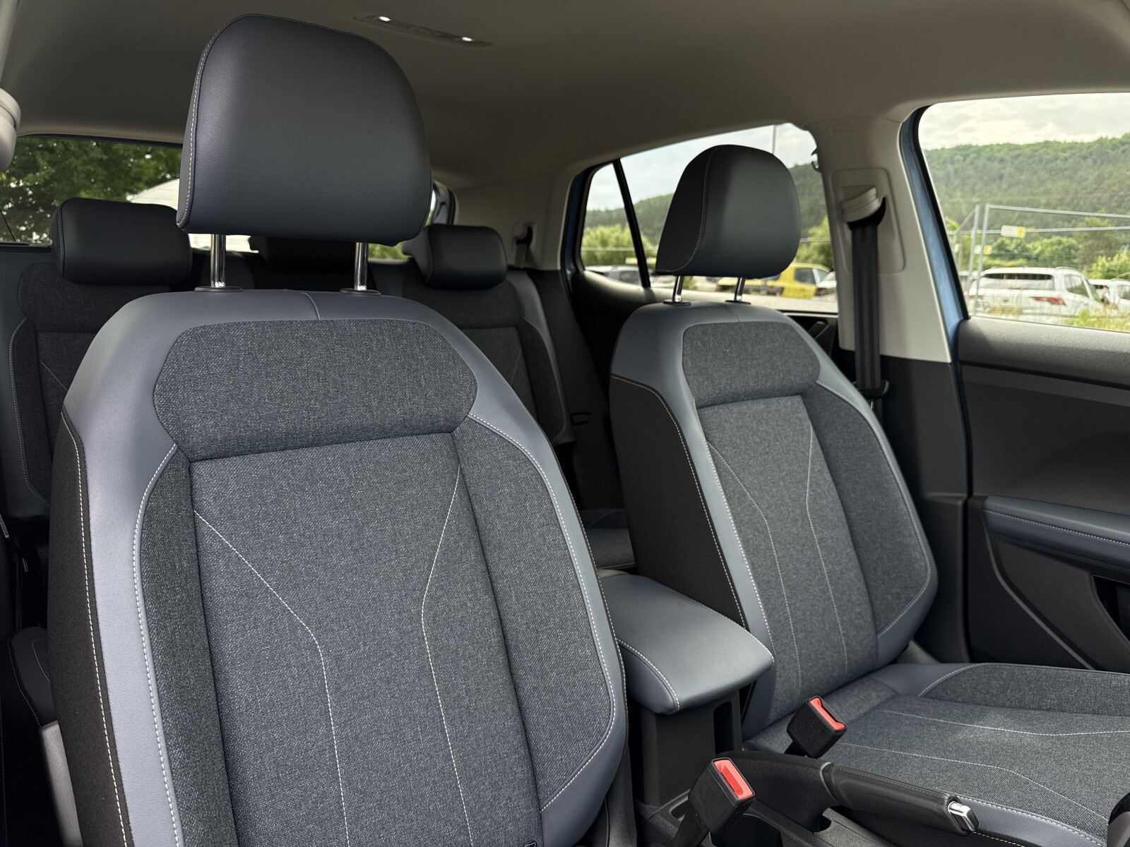 Volkswagen T-Cross - zdjęcie 15