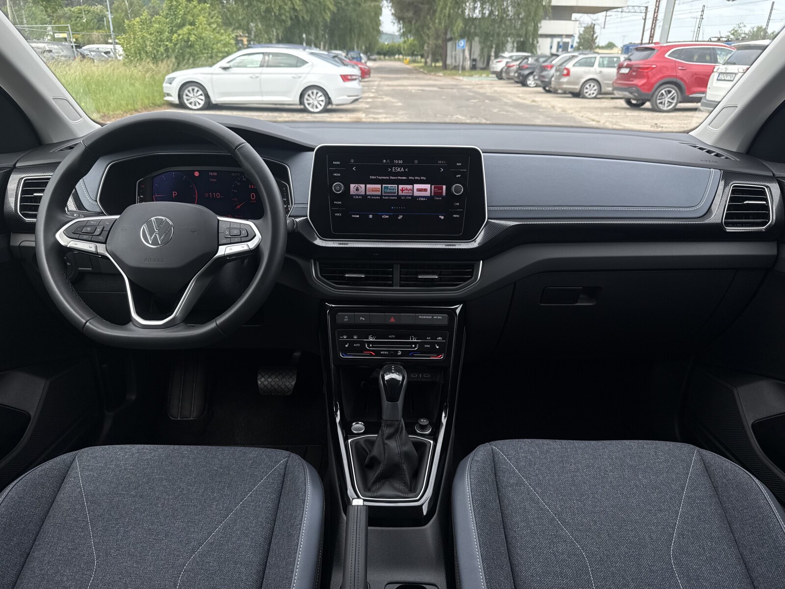 Volkswagen T-Cross - zdjęcie 9