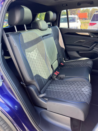 R-Line Plus 2.0 TDI 142kW 193 KM Plichta Gdańsk