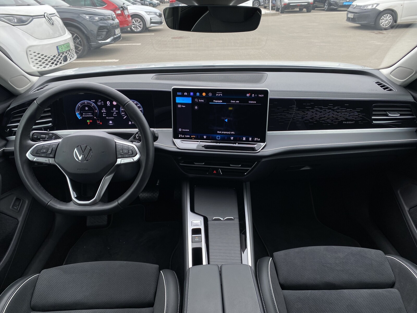 Volkswagen Passat Variant - zdjęcie 13