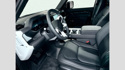 Defender MY25 3.0D I6 250 PS AWD Auto X-Dynamic SE 110