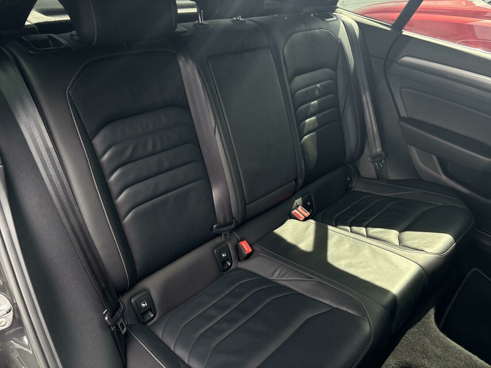 Volkswagen Arteon - zdjęcie 34