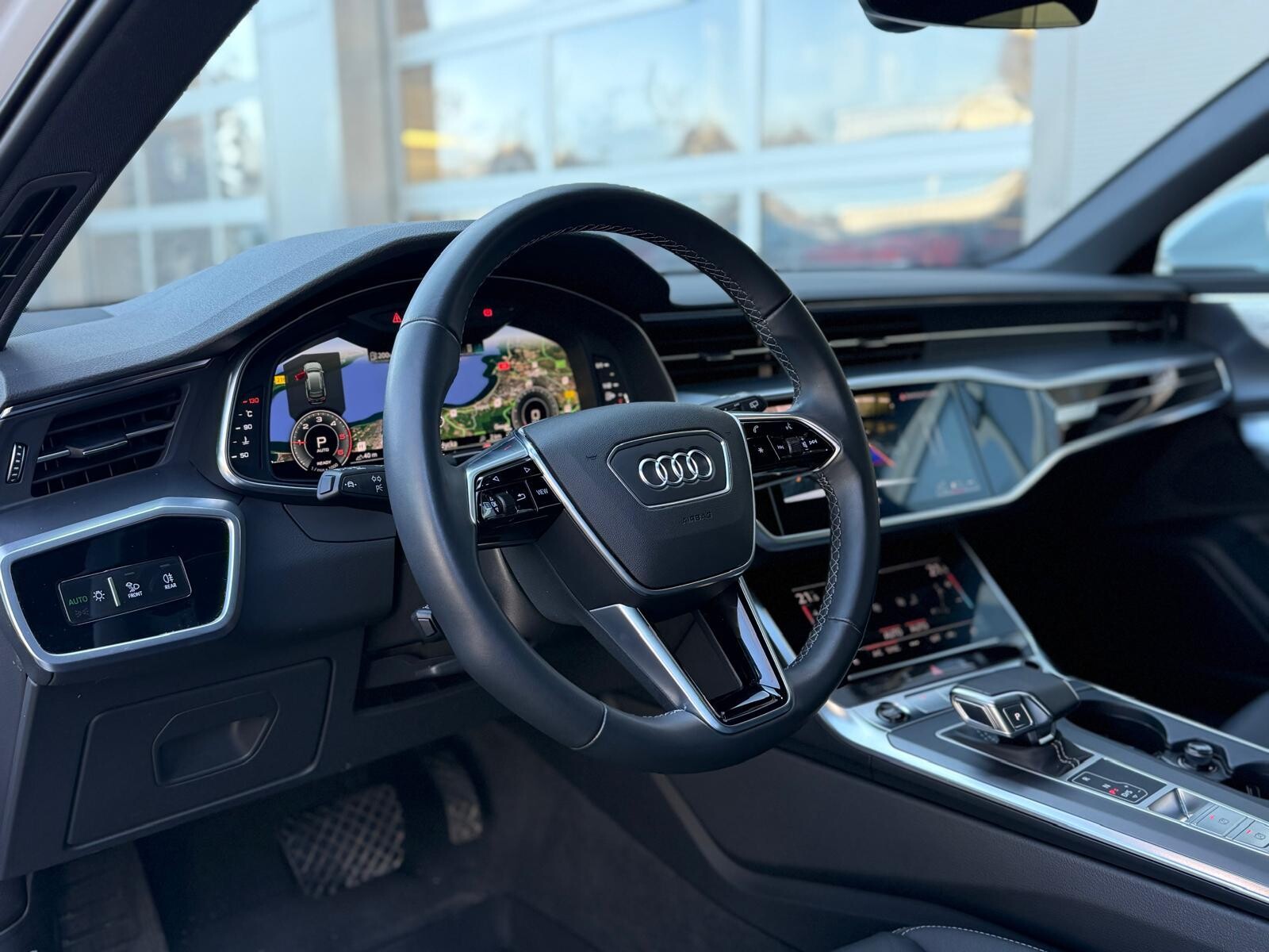 Audi A6 Avant - zdjęcie 14