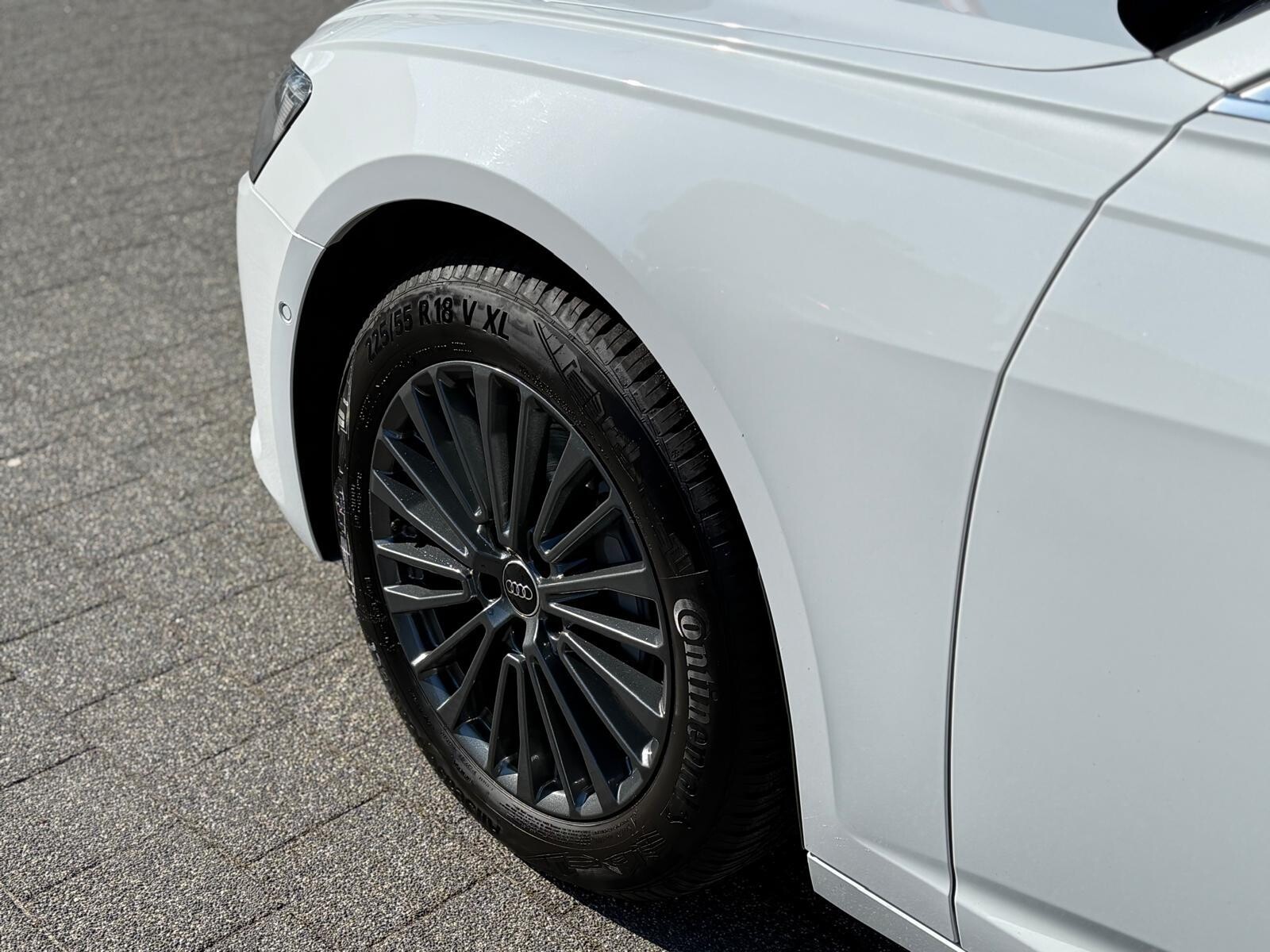 Audi A6 Avant - zdjęcie 10
