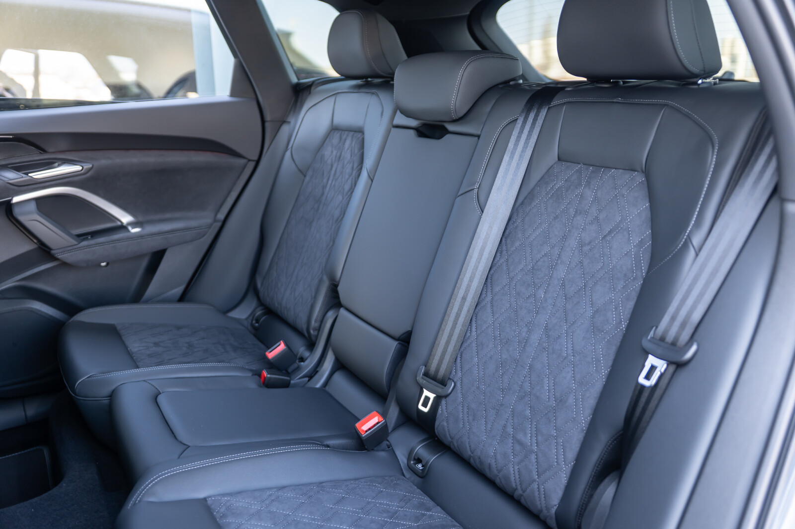 Zdjęcie 16 z 27