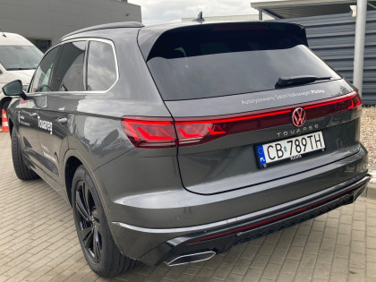 DEMO OD RĘKI ! Touareg R-Line 3.0 V6 TDI 4MOTION 210 KW / 286 KM