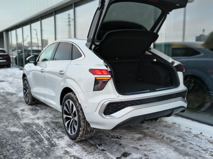 Od Ręki / Reflektory LED / Akt. Tempomat / Martwe Pole / Park Assist