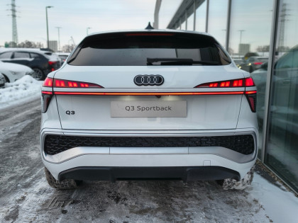 Od Ręki / Reflektory LED / Akt. Tempomat / Martwe Pole / Park Assist