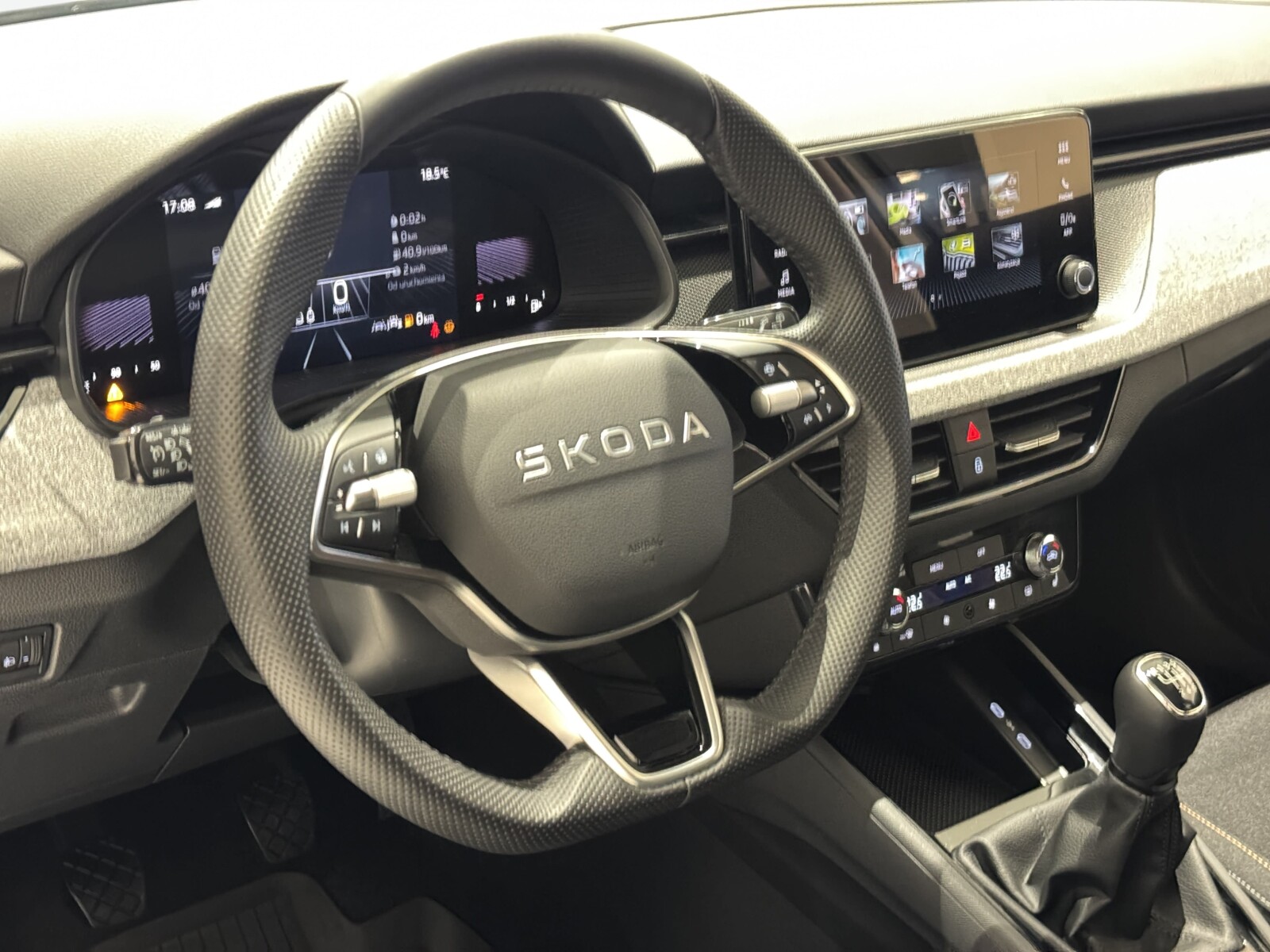 Škoda Kamiq - zdjęcie 20