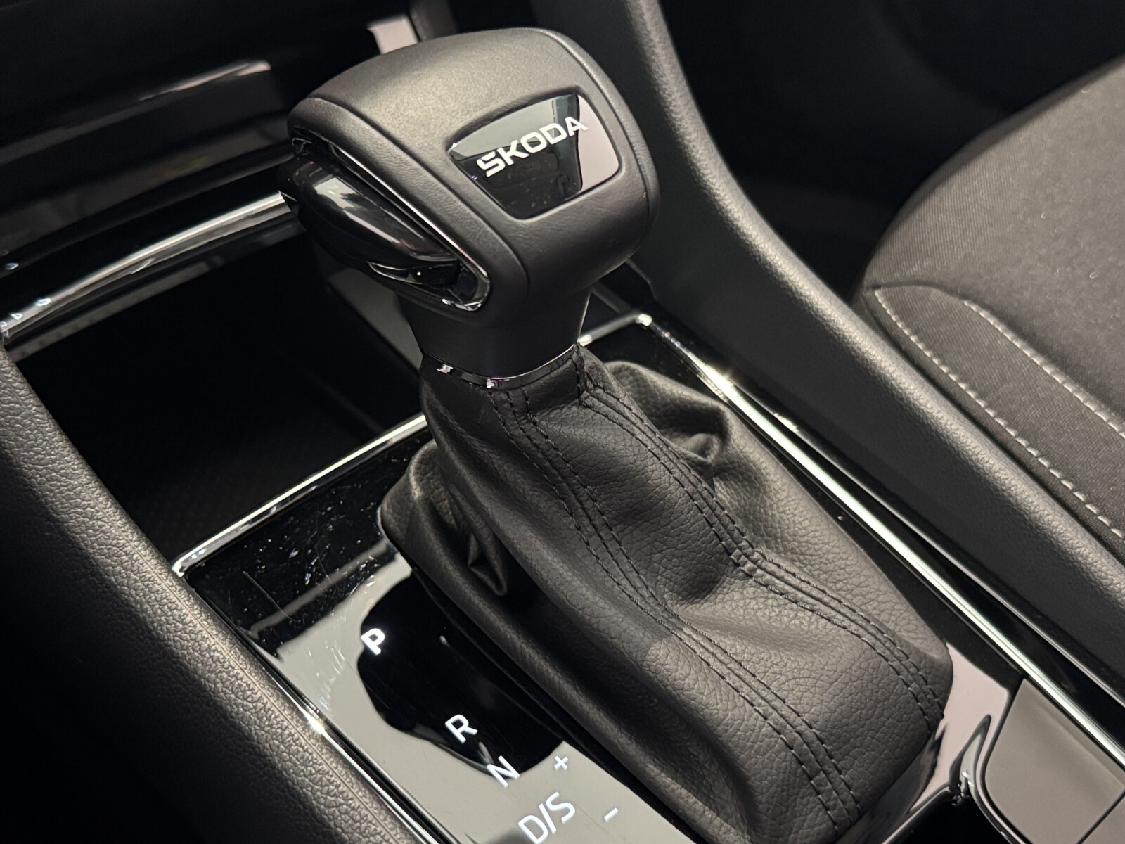 Škoda Karoq - zdjęcie 29