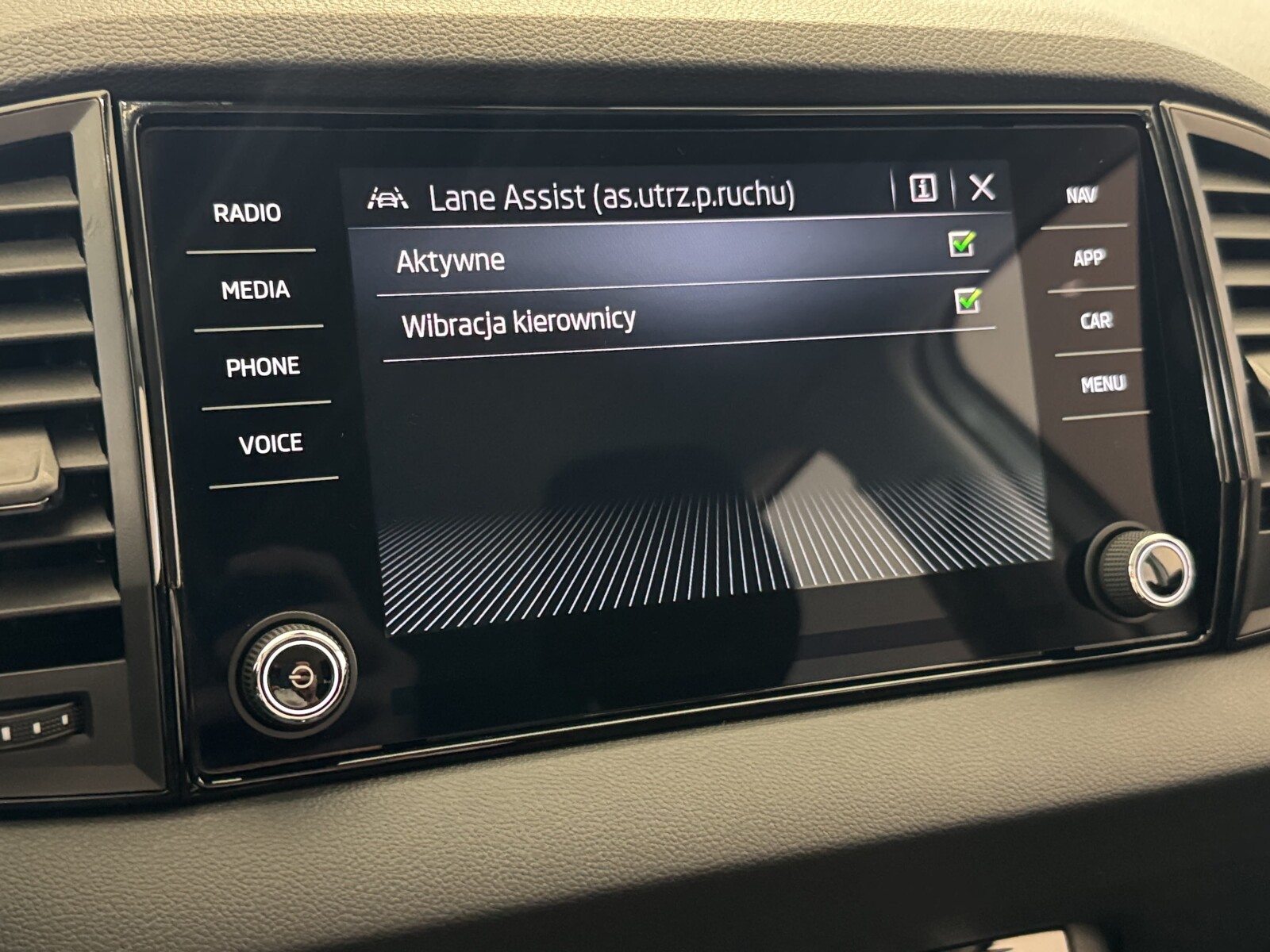 Škoda Karoq - zdjęcie 34
