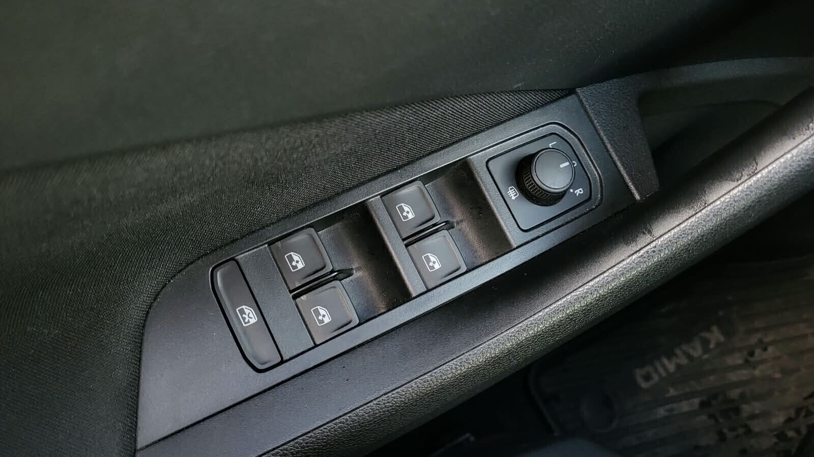 Škoda Kamiq - zdjęcie 14