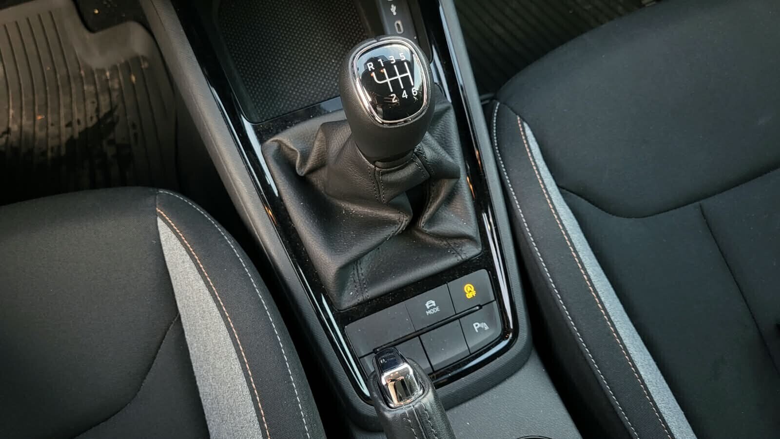 Škoda Kamiq - zdjęcie 21