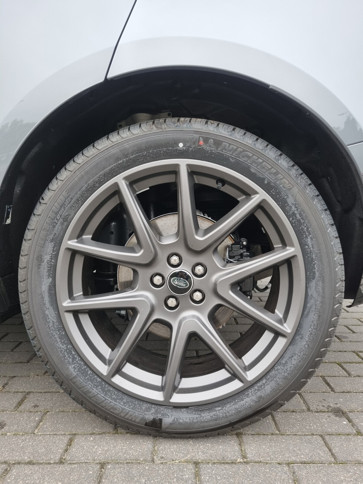 Land Rover Range Rover Velar - zdjęcie 6