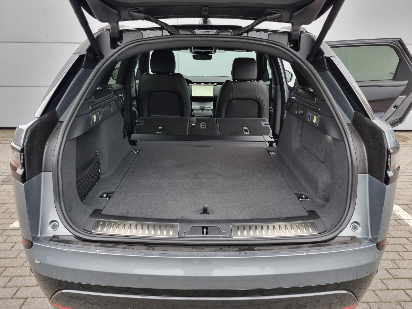 Land Rover Range Rover Velar - zdjęcie 7