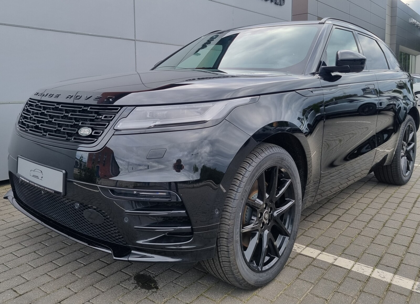 Range Rover Velar MY26 3.0 I6 400 PS AWD Auto Dynamic SE