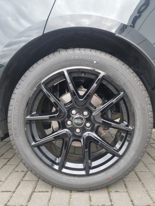 Range Rover Velar MY26 3.0 I6 400 PS AWD Auto Dynamic SE