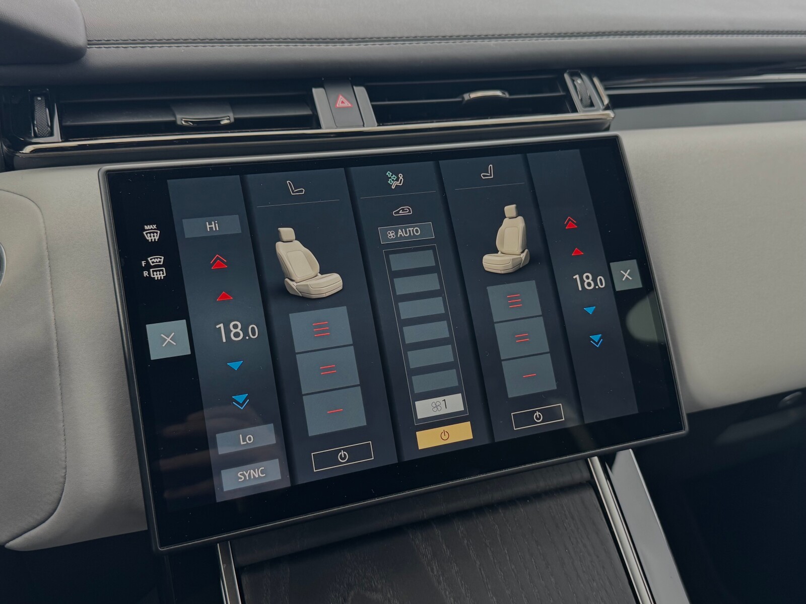 Land Rover Range Rover Velar - zdjęcie 13
