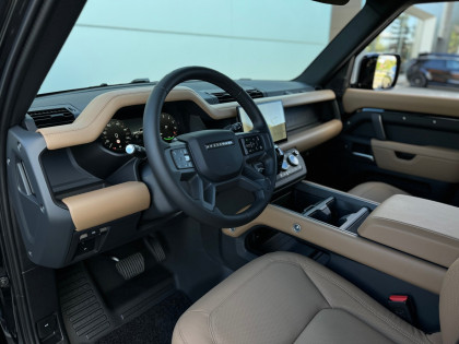 Defender MY25.5 2.0P I4 PHEV 300 PS AWD Auto X-Dynamic HSE 110