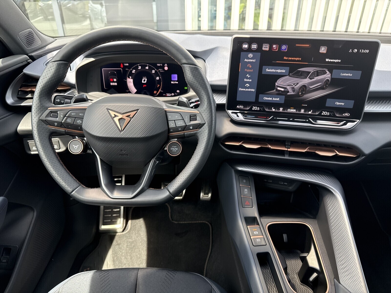 Cupra Terramar - zdjęcie 10