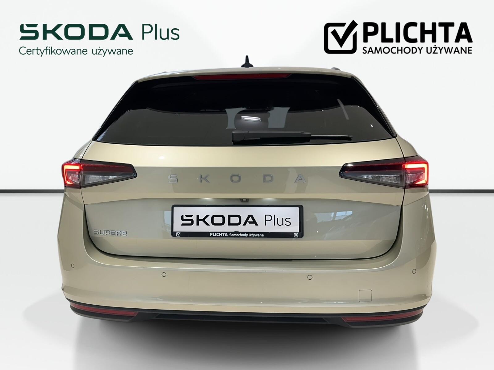 Škoda Superb Combi - zdjęcie 7