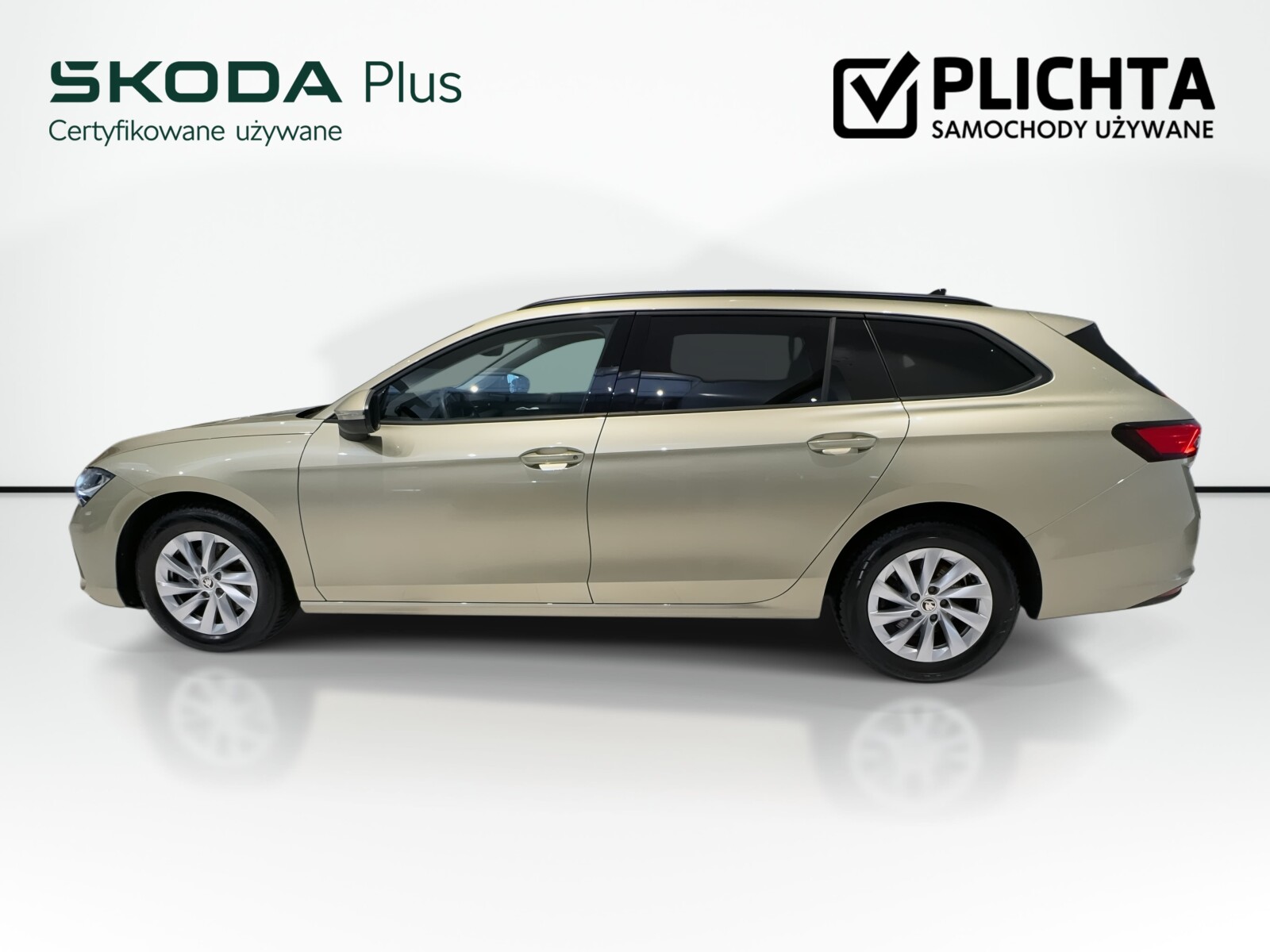 Škoda Superb Combi - zdjęcie 9