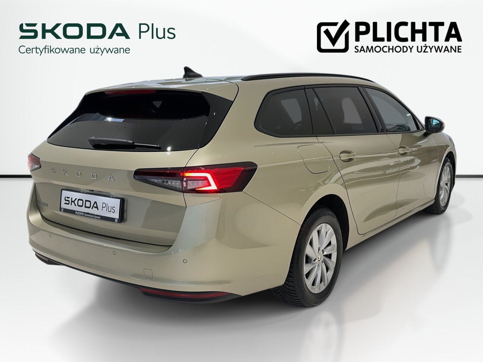 Škoda Superb Combi - zdjęcie 6