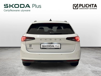 LED DSG Kamera Podrgzewane Fotele Tempomat Smartlink Asystenci FV23%