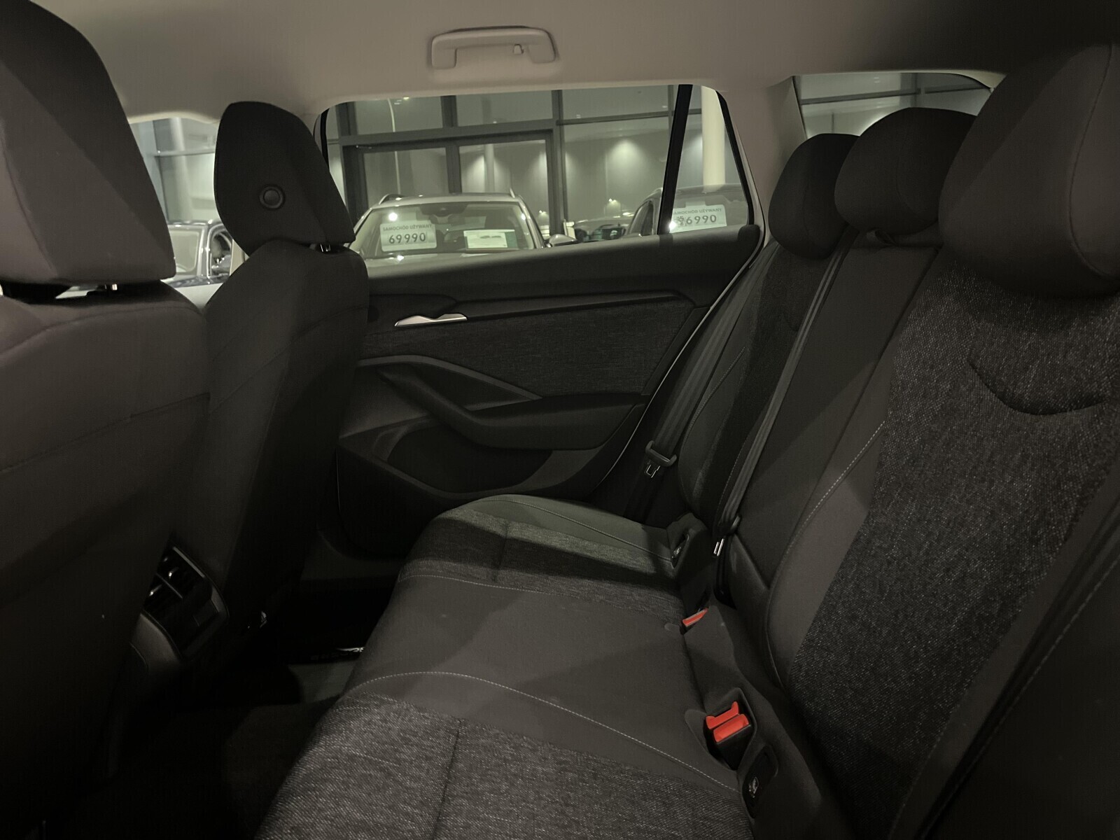 Škoda Superb Combi - zdjęcie 15
