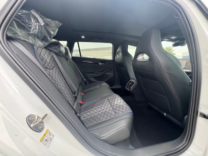 R-Line Plus 204KM! Harman Kardon! Led Matrix! Kamera 360! Od Ręki!
