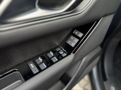 Range Rover Velar MY26 2.0 I4 PHEV 404 PS AWD Auto Dynamic SE