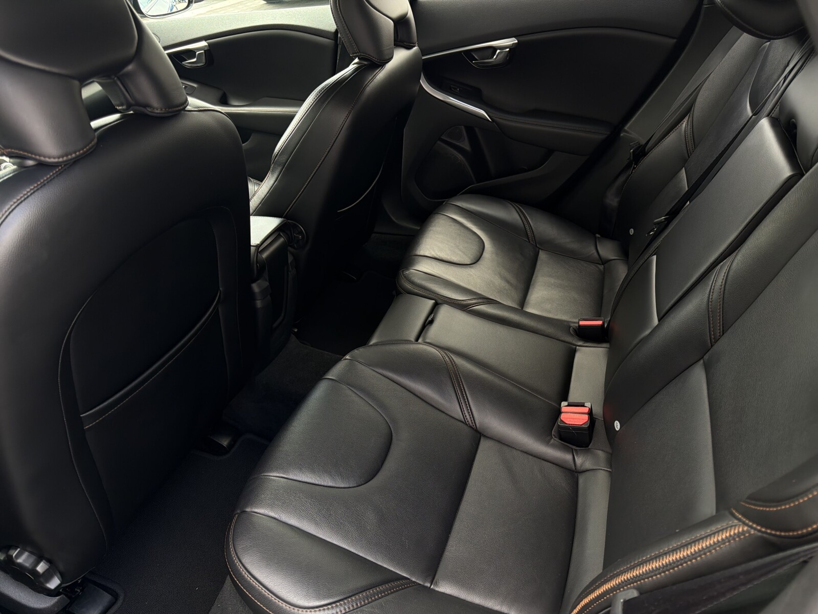 Volvo V40 - zdjęcie 17