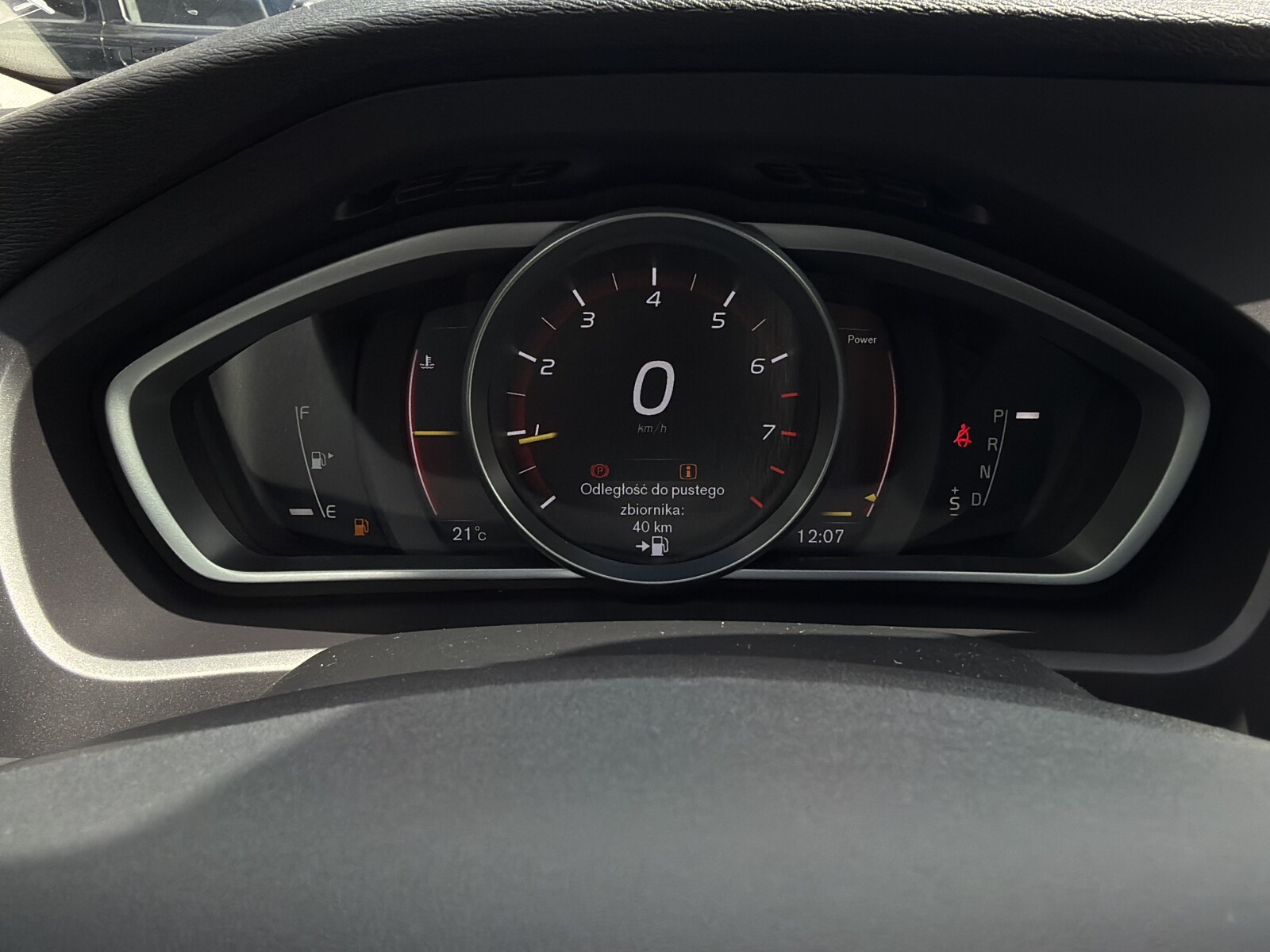 Volvo V40 - zdjęcie 14