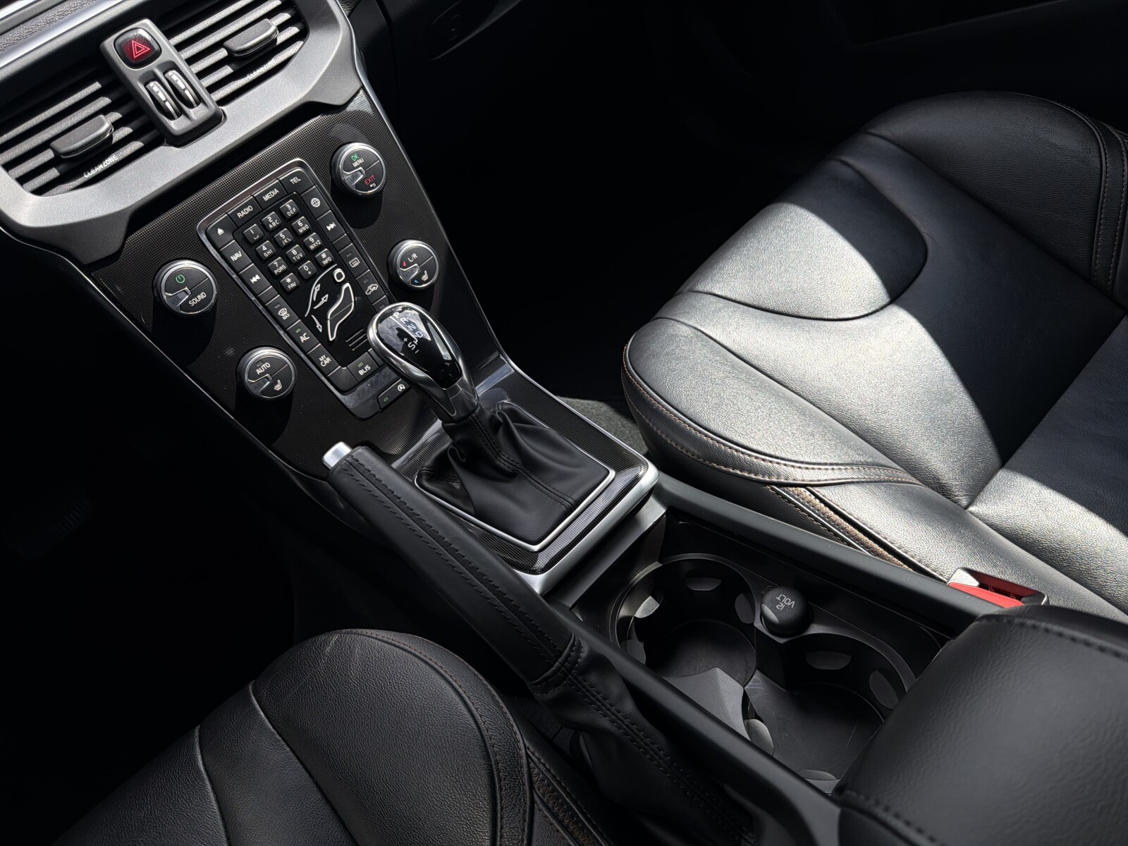 Volvo V40 - zdjęcie 22