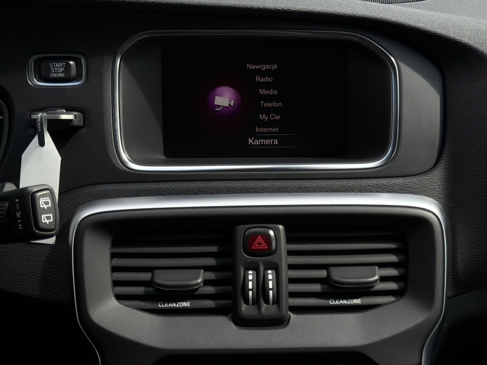 Volvo V40 - zdjęcie 24