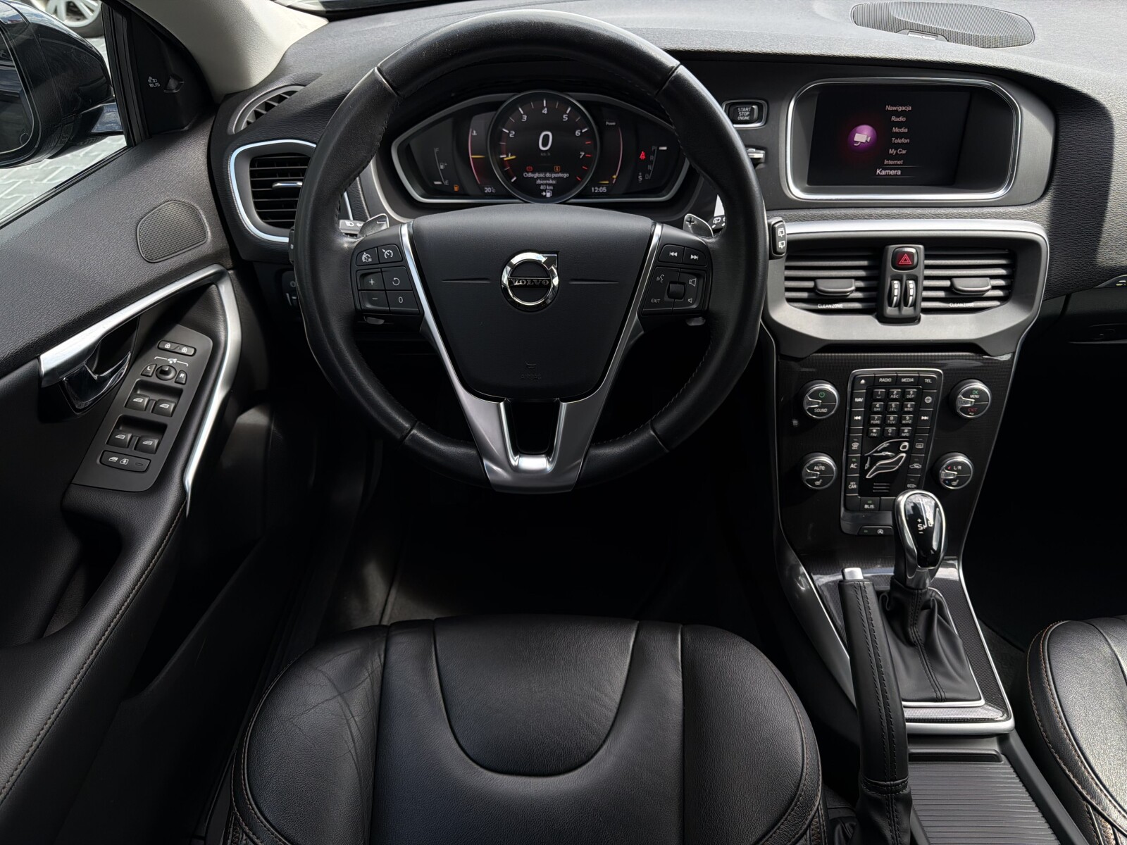Volvo V40 - zdjęcie 10