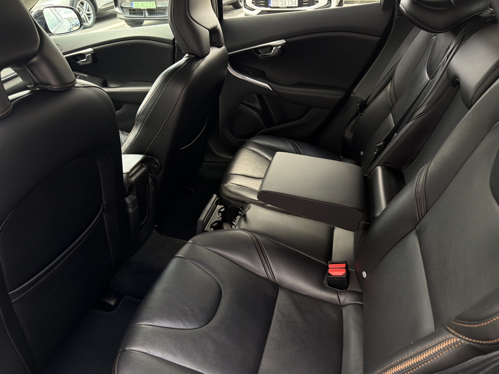 Volvo V40 - zdjęcie 18