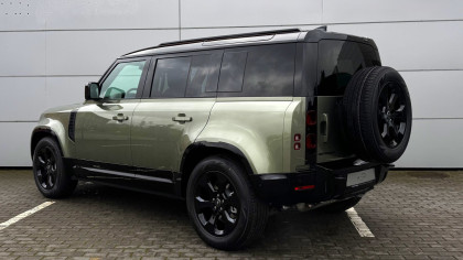 Defender MY25.5 3.0D I6 300 PS AWD Auto X-Dynamic HSE 110