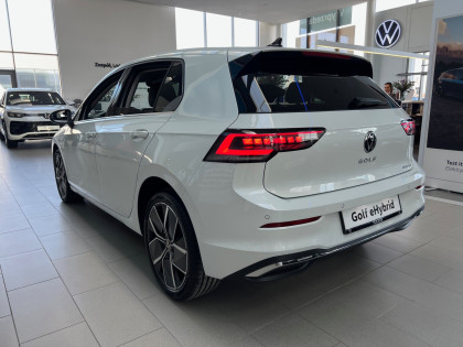 Style1.5 TSI EHybrid 204KM DSG RABAT 43250zł Plichta