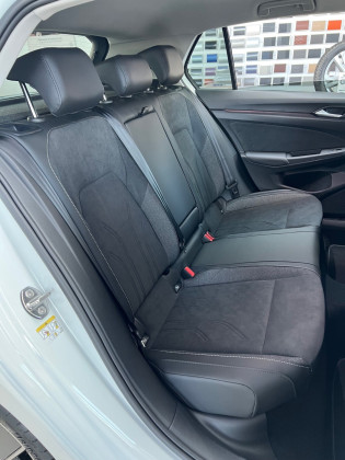 Style1.5 TSI EHybrid 204KM DSG RABAT 43250zł Plichta